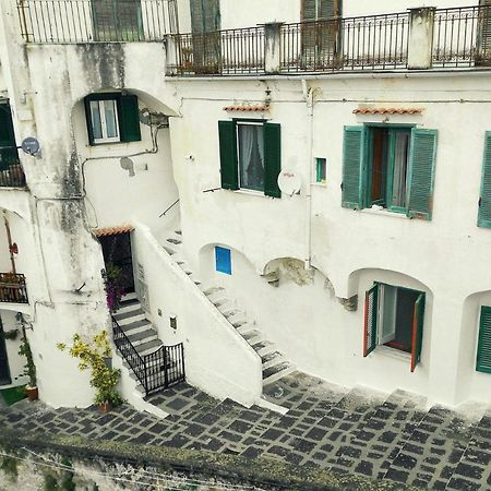 Lo Scorcio Del Borgo Apartman Atrani Kültér fotó
