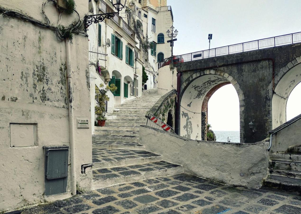 Lo Scorcio Del Borgo Apartman Atrani Kültér fotó